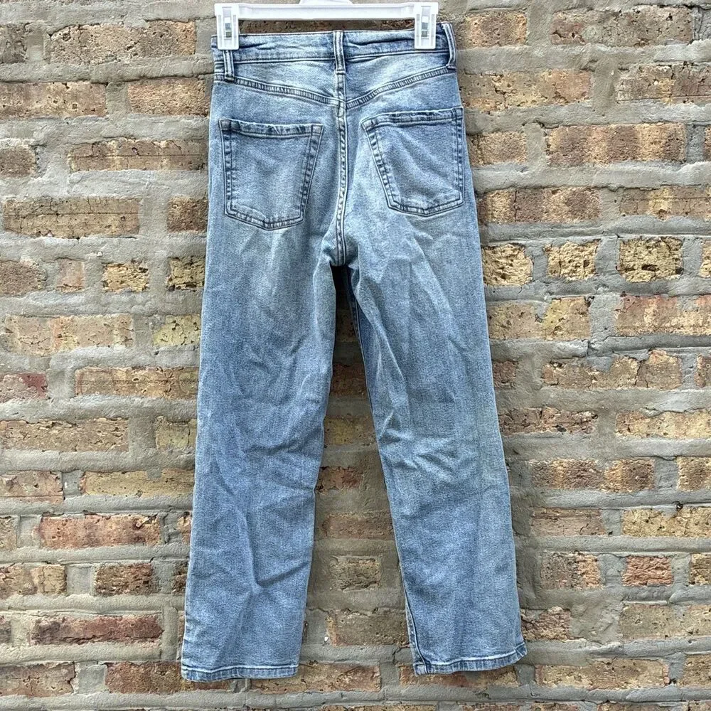 Wild Fable Women's Blue Light‎ Wash Denim High Rise Straight Distressed Jeans 00